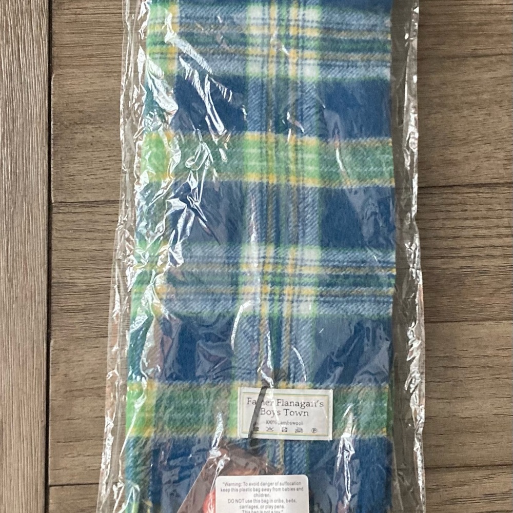 Boys Town Father Flanagan Lambswool Blue and Green Plaid Scarf NWT